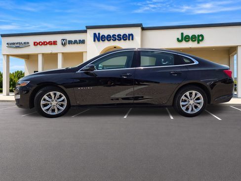 Used 2024 Chevrolet Malibu LT FWD image 4