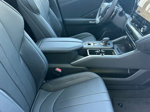 New 2026 Lexus TX 500h AWD w/ Technology Package image 24