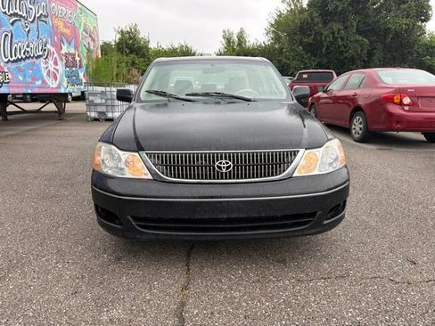 Used 2001 Toyota Avalon FWD image 2
