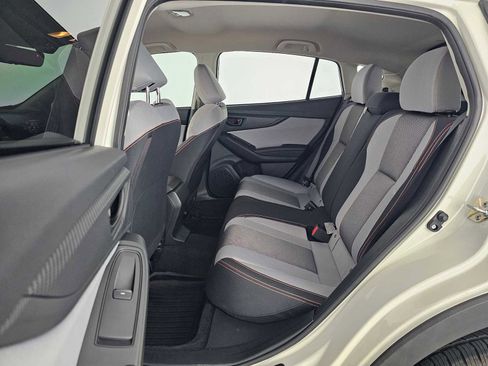 Used 2019 Subaru Crosstrek 2.0i Premium w/ Eyesight System image 16