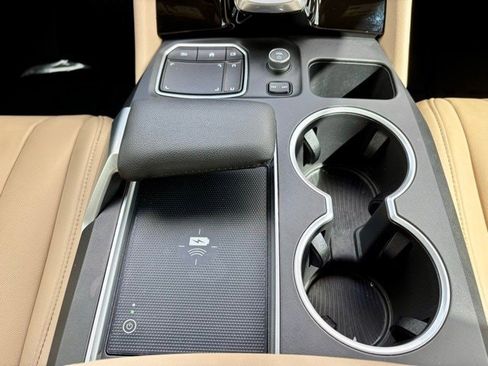 Used 2023 Acura MDX SH-AWD image 25