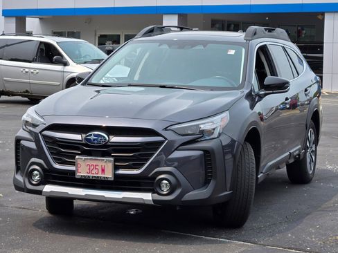 Used 2023 Subaru Outback Limited w/ Tech Package 2 image 4