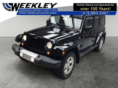 Used 2015 Jeep Wrangler Unlimited Sahara w/ Connectivity Group AWD/4WD image 1