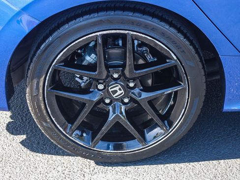 Certified 2024 Honda Civic Sport image 12