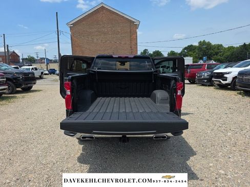 Used 2025 Chevrolet Silverado 1500 LTZ w/ LTZ Premium Package AWD/4WD image 34