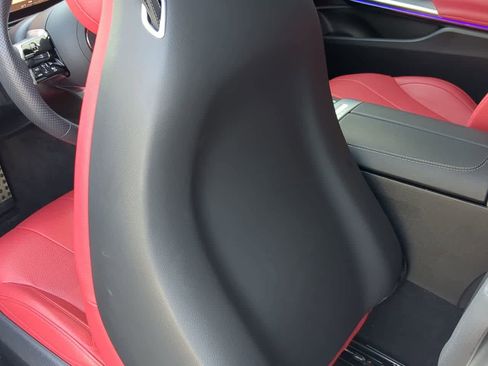 Used 2025 Mercedes-Benz CLE 450 4MATIC Cabriolet image 19