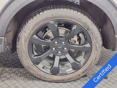 Used 2024 Ford Explorer ST-Line w/ Class IV Trailer Tow Package AWD/4WD image 13