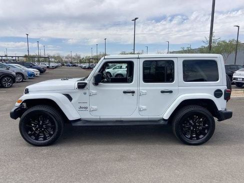 New 2023 Jeep Wrangler Unlimited Sahara w/ Cold Weather Group AWD/4WD image 4