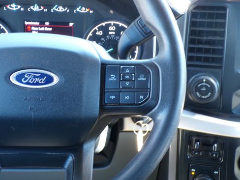 Used 2021 Ford F150 XLT w/ XTR Package image 14