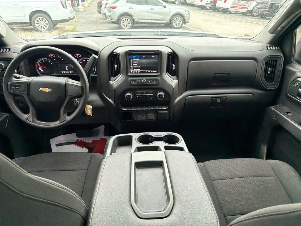 Used 2021 Chevrolet Silverado 1500 Custom AWD/4WD image 14