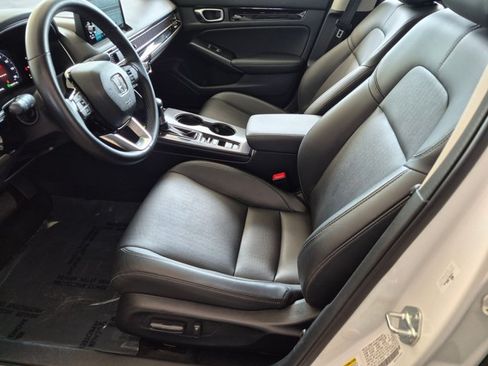 Used 2024 Honda Civic Touring image 16