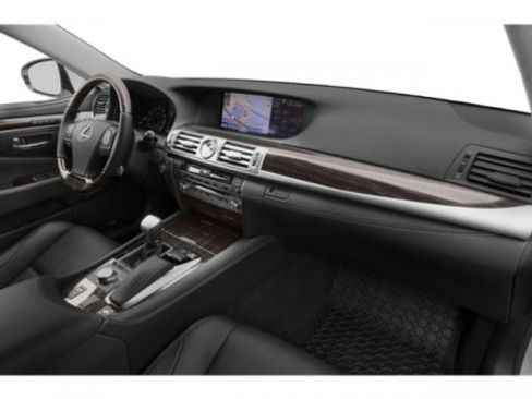 Used 2015 Lexus LS 460 L image 19