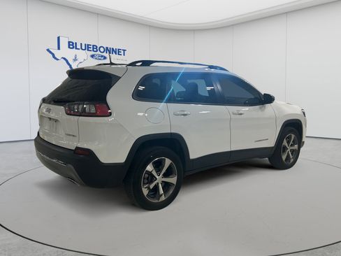 Used 2022 Jeep Cherokee Limited AWD/4WD image 5