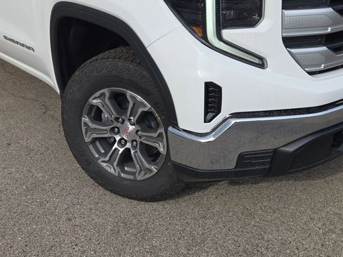 New 2026 GMC Sierra 1500 SLE AWD/4WD image 3