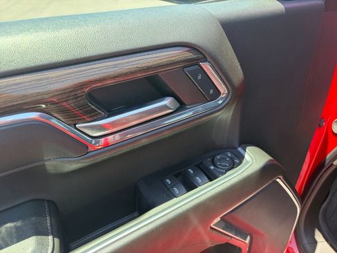 Certified 2024 Chevrolet Silverado 1500 LT w/ Leather Package RWD image 11
