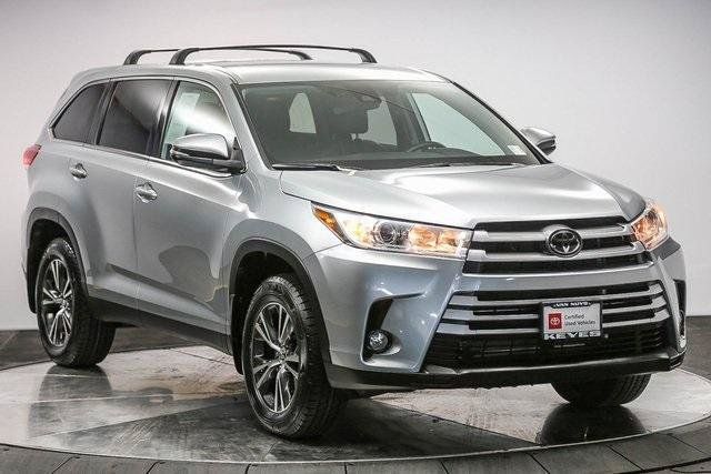 Certified 2019 Toyota Highlander Plus FWD image 5