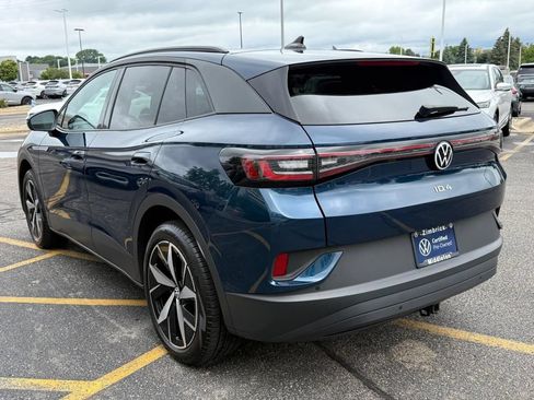 Certified 2023 Volkswagen ID.4 Pro S AWD/4WD image 6