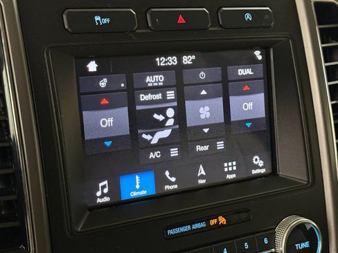 Used 2018 Ford Expedition XLT w/ Equipment Group 202A RWD image 52
