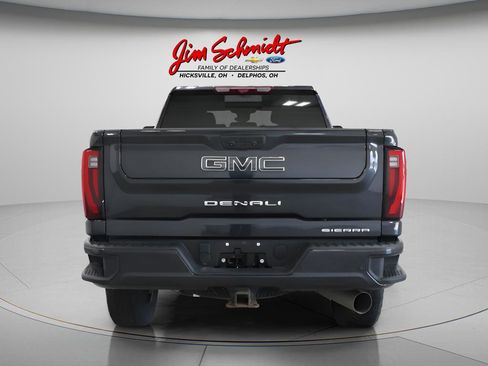 Used 2024 GMC Sierra 2500 Denali Ultimate AWD/4WD image 5