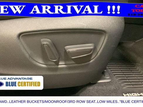 Used 2020 Toyota Highlander XLE image 12