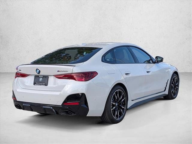 New 2026 BMW 440i xDrive w/ Premium Package AWD/4WD image 2