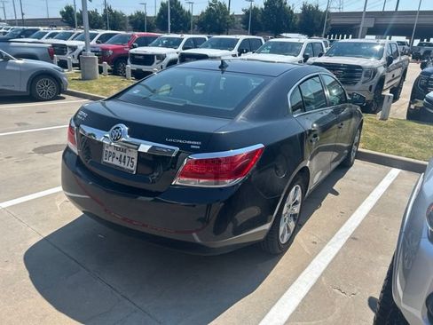Used 2011 Buick LaCrosse CXL w/ Entertainment Package FWD image 3