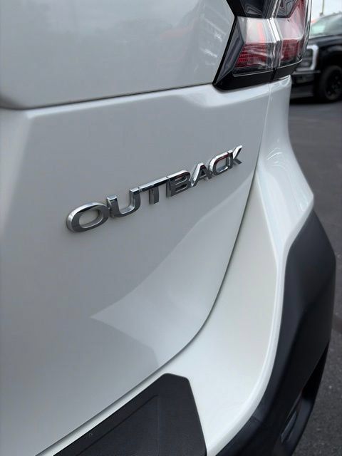 Used 2020 Subaru Outback Premium AWD/4WD image 11