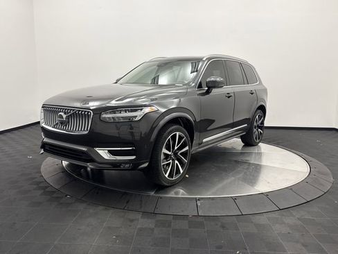 Certified 2024 Volvo XC90 B6 Plus w/ Protection Package Premier image 3