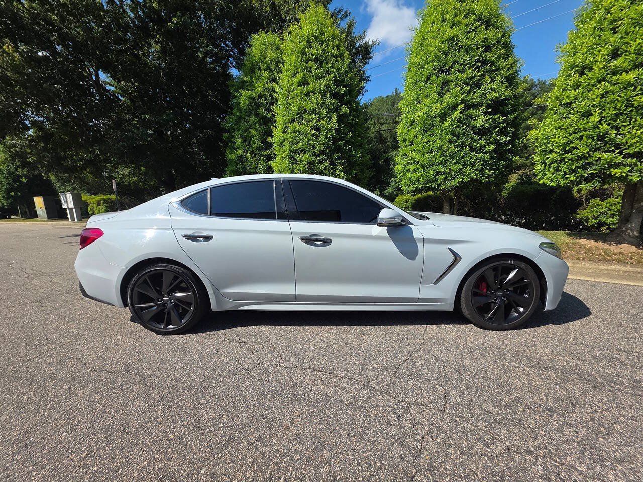 Used 2019 Genesis G70 3.3T Advanced w/ Sport Package RWD image 6