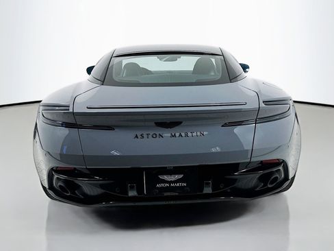Used 2025 Aston Martin DB12 Coupe RWD image 6
