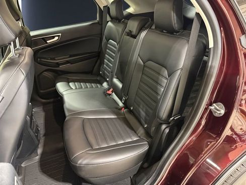 Used 2024 Ford Edge SEL w/ Convenience Package image 13