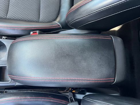 Used 2024 Ford Escape ST-Line w/ Tech Pack #1 AWD/4WD image 28