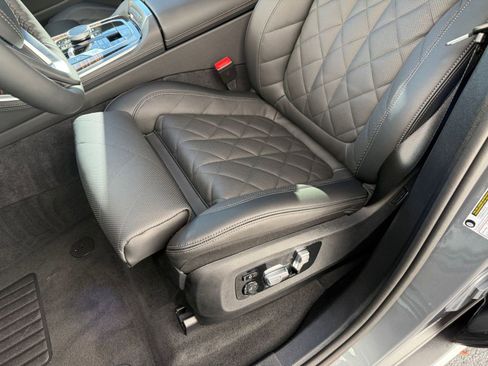 Used 2026 BMW X5 sDrive40i w/ Climate Comfort Package image 12