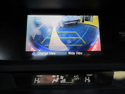 Used 2018 Acura ILX w/ Special Edition Package image 19