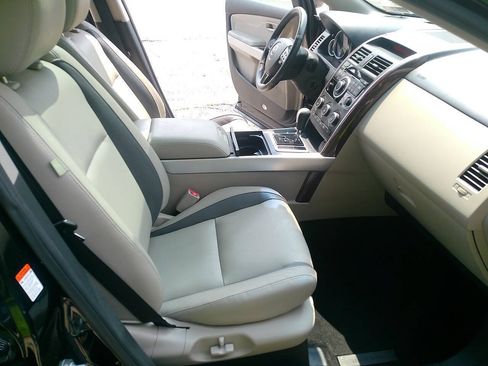 Used 2009 MAZDA CX-9 Grand Touring w/ Moonroof & Bose Audio Pkg AWD/4WD image 16