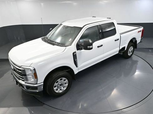 Used 2024 Ford F350 XLT w/ FX4 Off-Road Package image 59