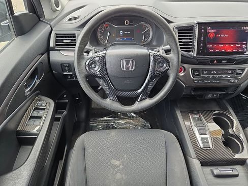 Used 2020 Honda Ridgeline Sport image 12