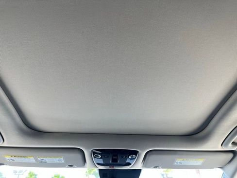 New 2026 Kia Sportage SX FWD image 25