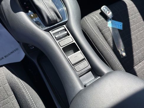 Used 2025 Honda HR-V LX image 20