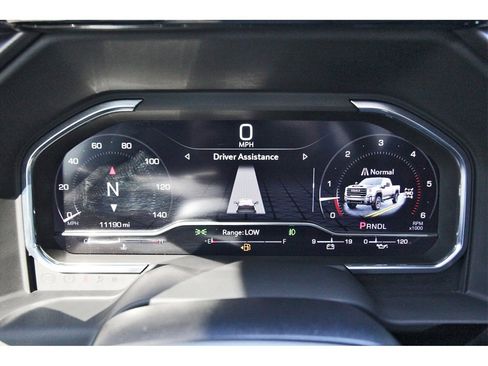 Used 2025 GMC Sierra 2500 AT4 w/ AT4 Premium Plus Package image 12