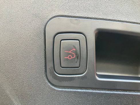 Used 2021 Tesla Model S Long Range Plus image 11