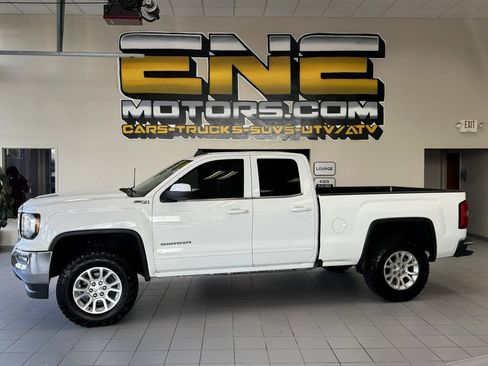 Used 2016 GMC Sierra 1500 SLE w/ SLE Value Package AWD/4WD image 4