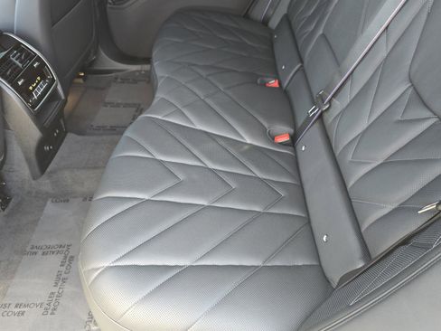 New 2026 BMW XM Label Red w/ M Driver's Package image 12