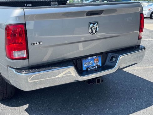 Used 2019 RAM 1500 Classic SLT image 35