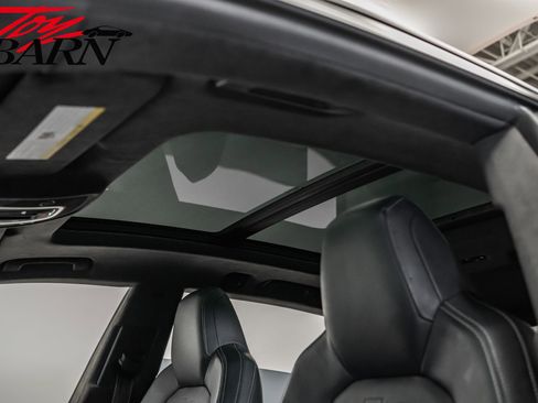 Used 2022 Audi RS Q8 image 25