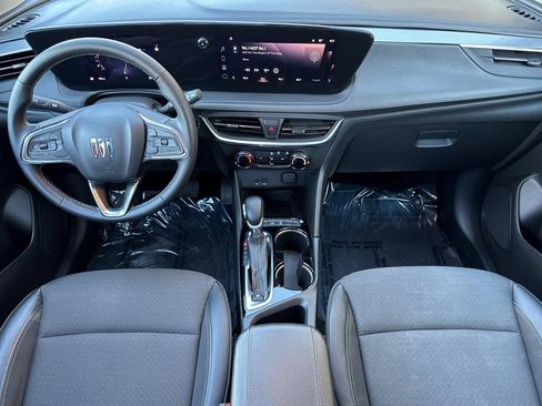 Certified 2024 Buick Encore GX Preferred FWD image 14