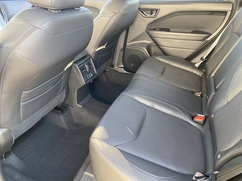 Used 2025 Subaru Forester Limited image 13