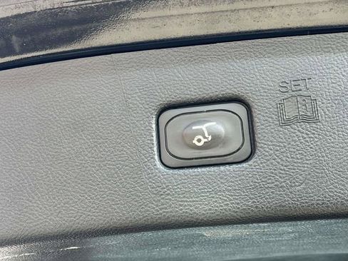 Used 2022 Ford Edge Titanium image 22