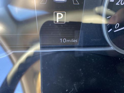 New 2025 Nissan Versa SV image 6