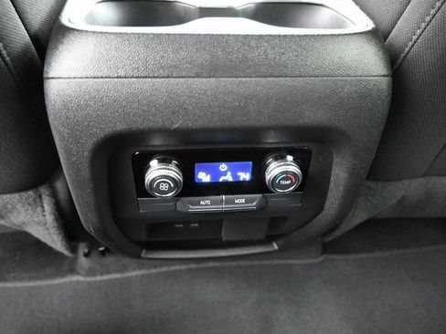 Used 2025 GMC Acadia Elevation AWD/4WD image 20